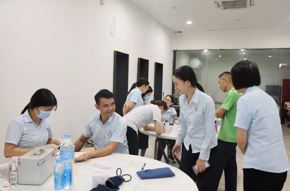 碧昂·森態(tài)啟源每月7號健康日：量血壓、測血糖、尿酸活動為您關(guān)注健康保駕護(hù)航